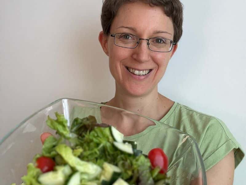 Teresa mit Salat